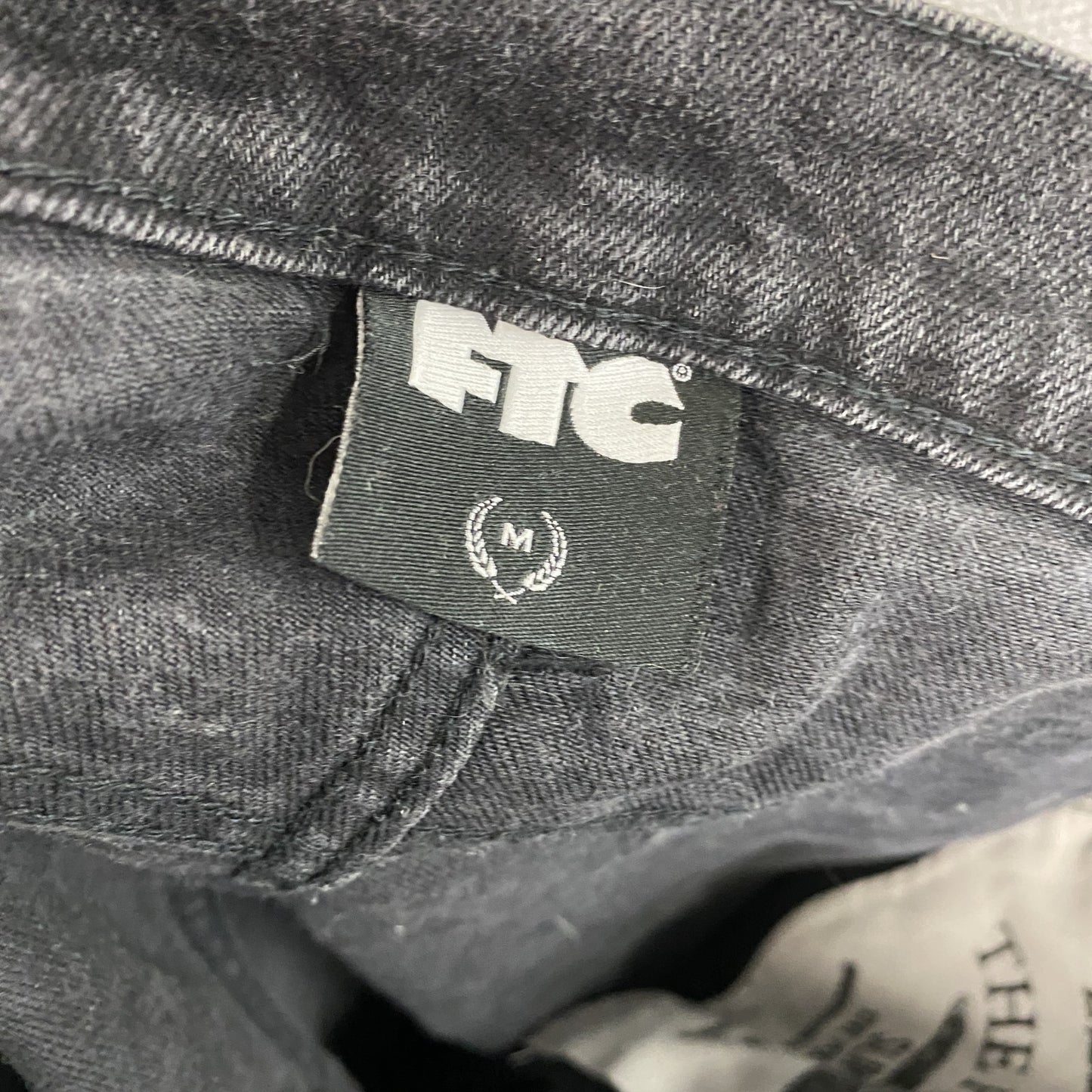 FTC エフティーシー デニムパンツ/ジーンズ ジップフライ 黒 ブラック 32サイズ