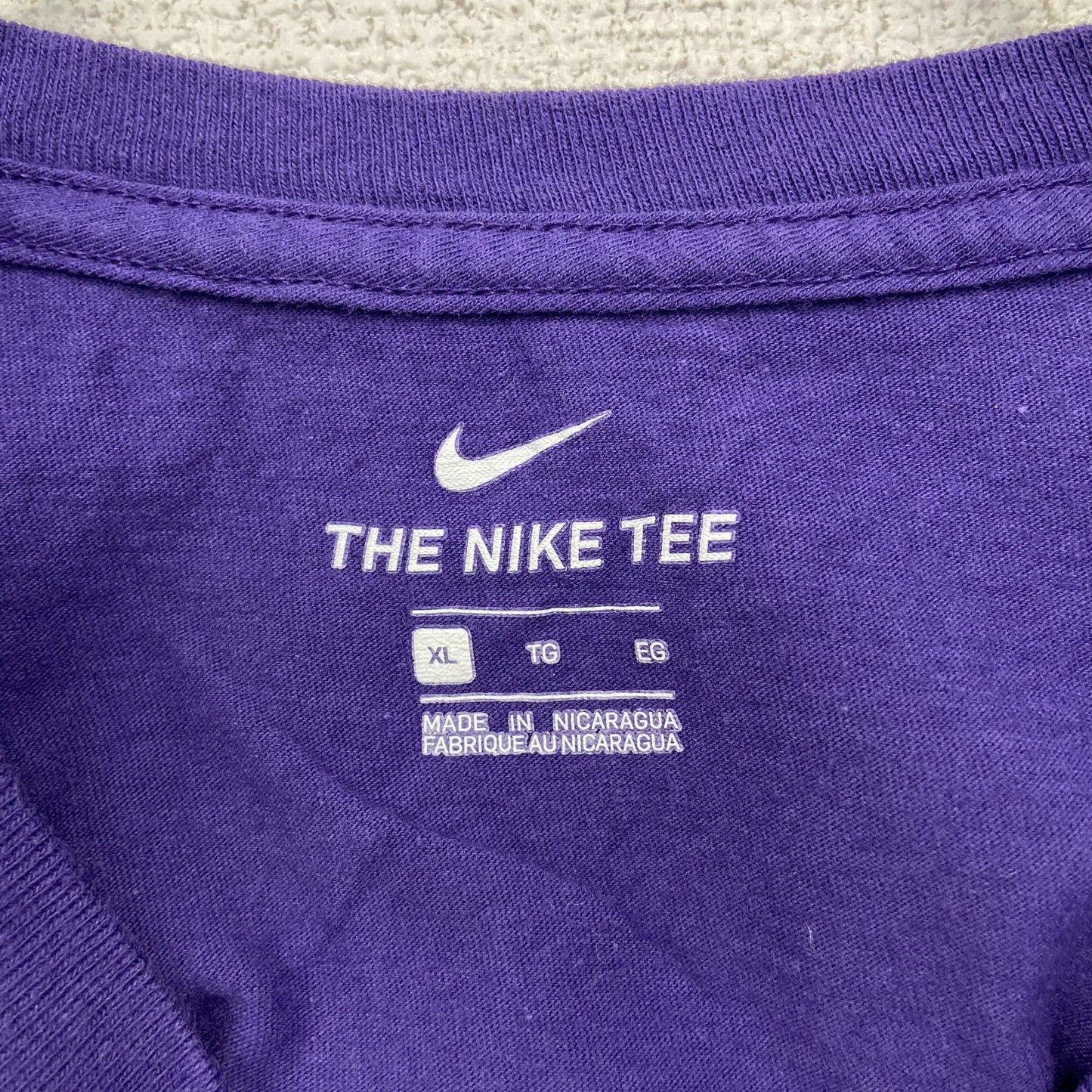 古着 used NIKE ナイキ 半袖プリントTシャツ ソフトボール クルーネック スウッシュロゴ 紫 パープル XLサイズ