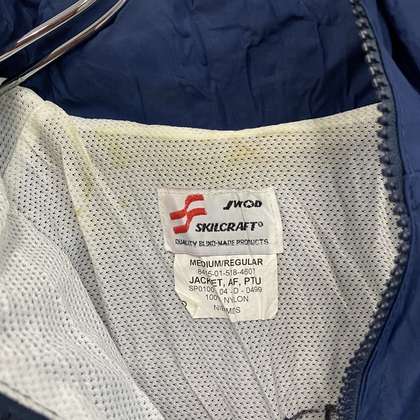 00s U.S.AIR FORCE PTU トレーニングジャケット ナイロンジャケット 米軍 紺 ネイビー Mサイズ