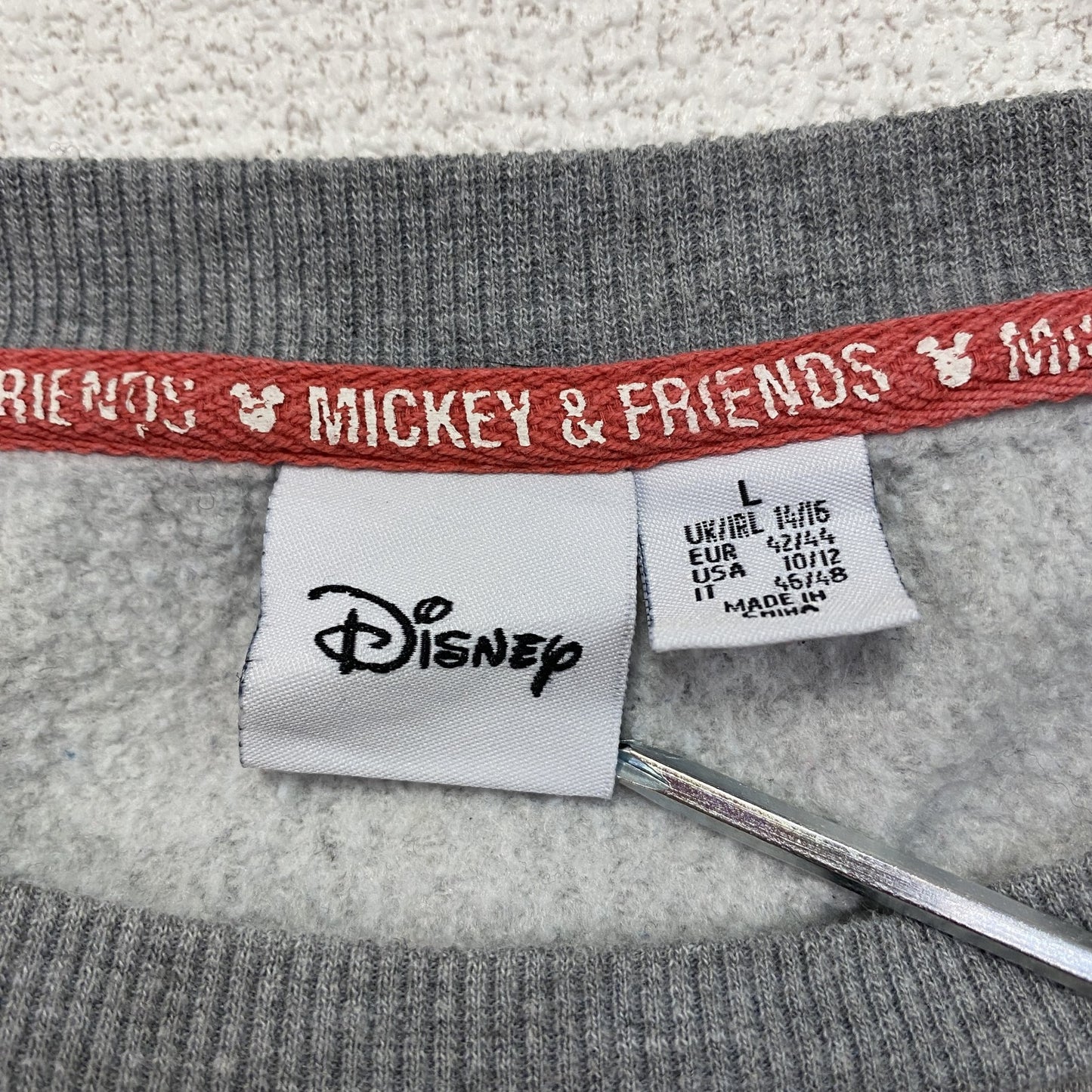 Disney ディズニー Mickey & Friends スウェット/トレーナー 灰色 グレー Lサイズ