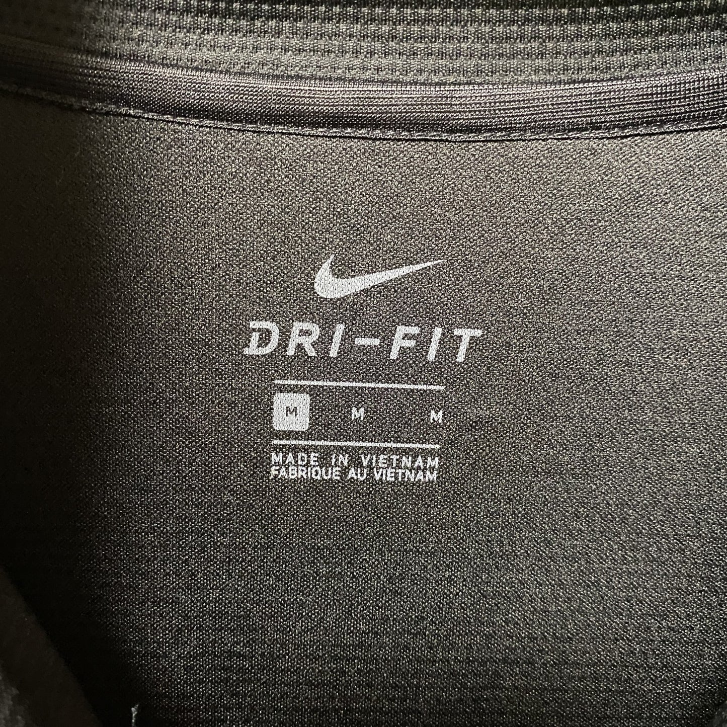 古着 used NIKE ナイキ DRI-FIT NON 長袖ジップアップジャージ スポーツウェア トレーニング 黒 ロゴ刺繍