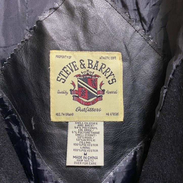 古着 used STEVE&BARRY’S 長袖スタジャン アワードジャケット ワンポイントワッペン刺繍 黒 ブラック Mサイズ