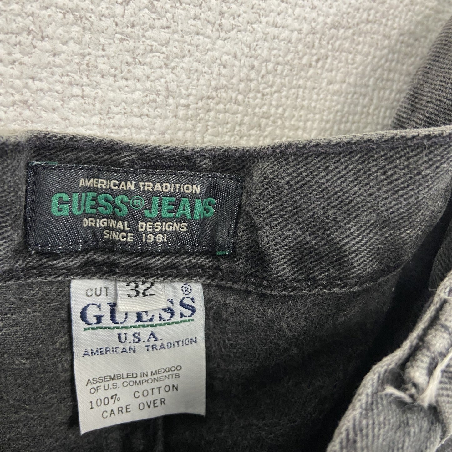 90s GUESS JEANS ゲスジーンズ デニムハーフパンツ/ショートパンツ 黒 ブラック W32サイズ