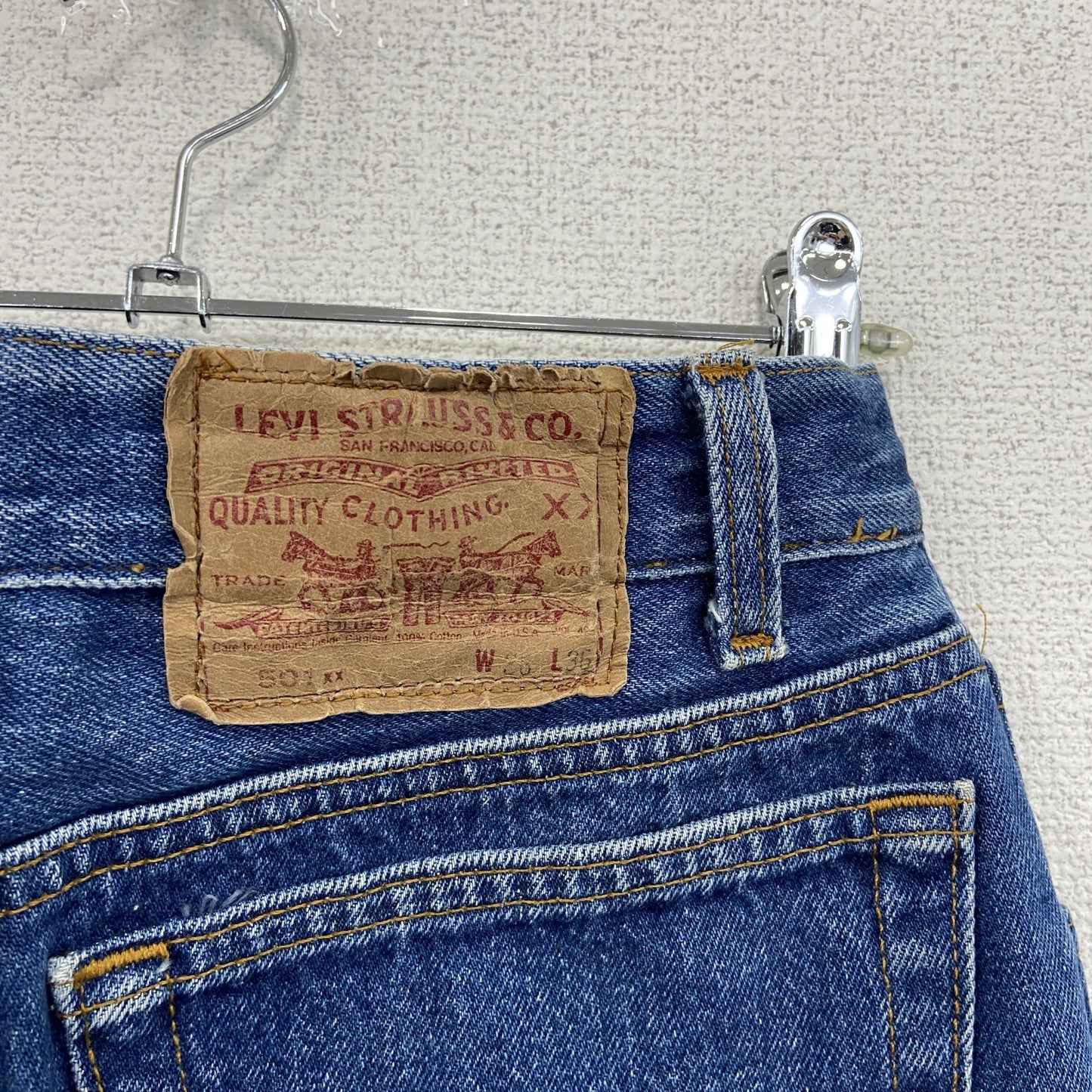 ~90s Levi’s リーバイス デニムスカート スリット入り リメイク 再構築 インディゴ W25サイズ