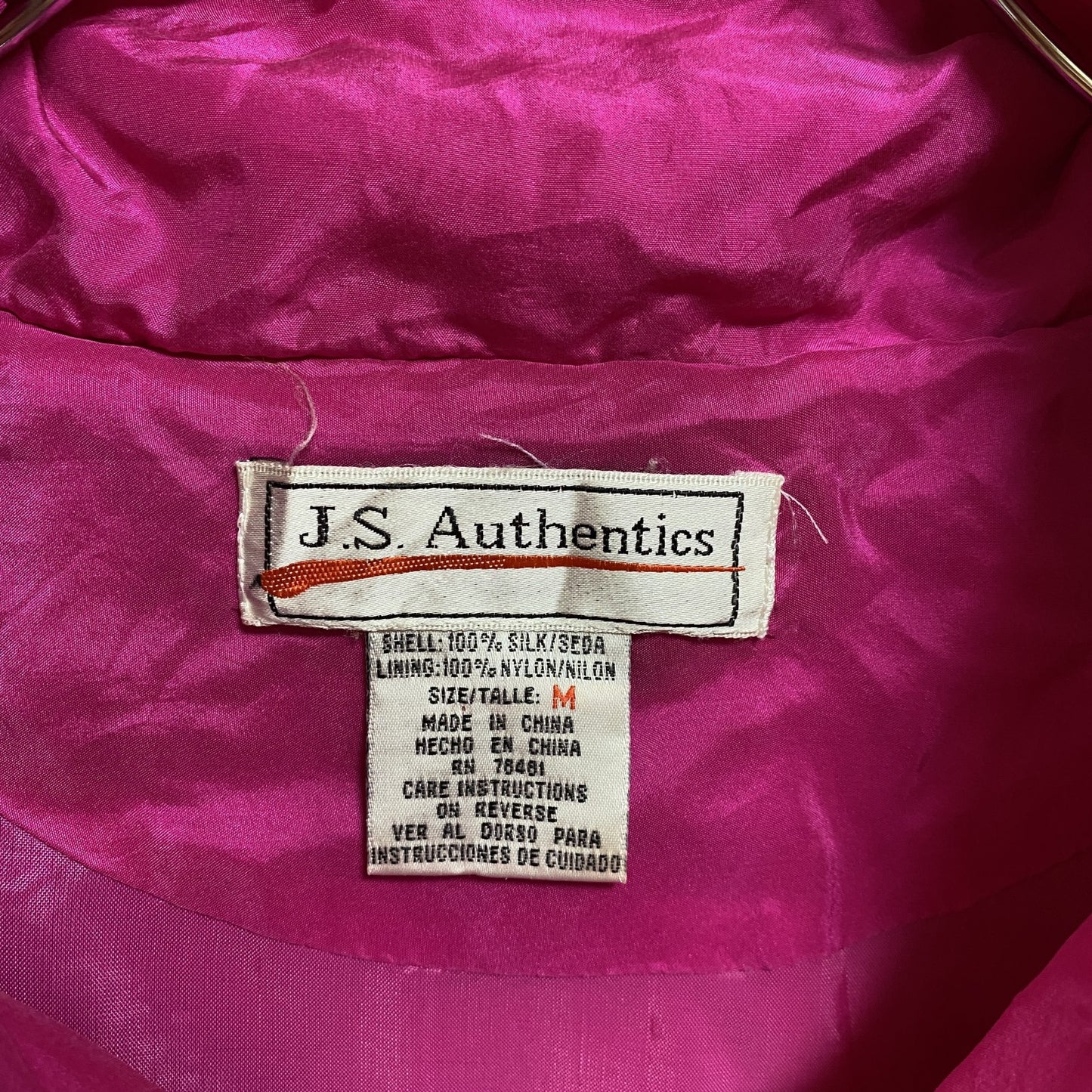 古着 used J.S.Authentics 長袖肩パット付きナイロンジャケット ジップアップ アウター ピンク Mサイズ