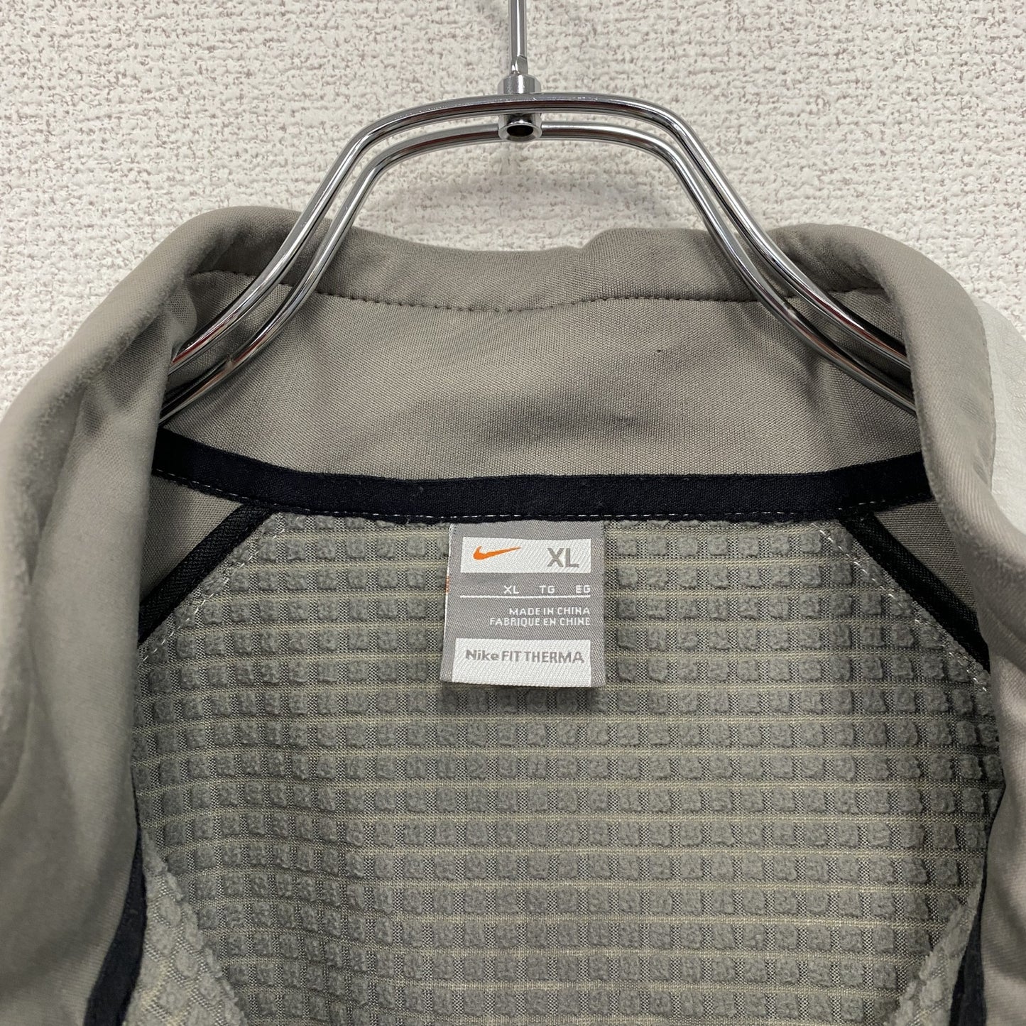 NIKE ナイキ トラックジャケット/ジャージ フルジップジャケット スウッシュ グレー XLサイズ