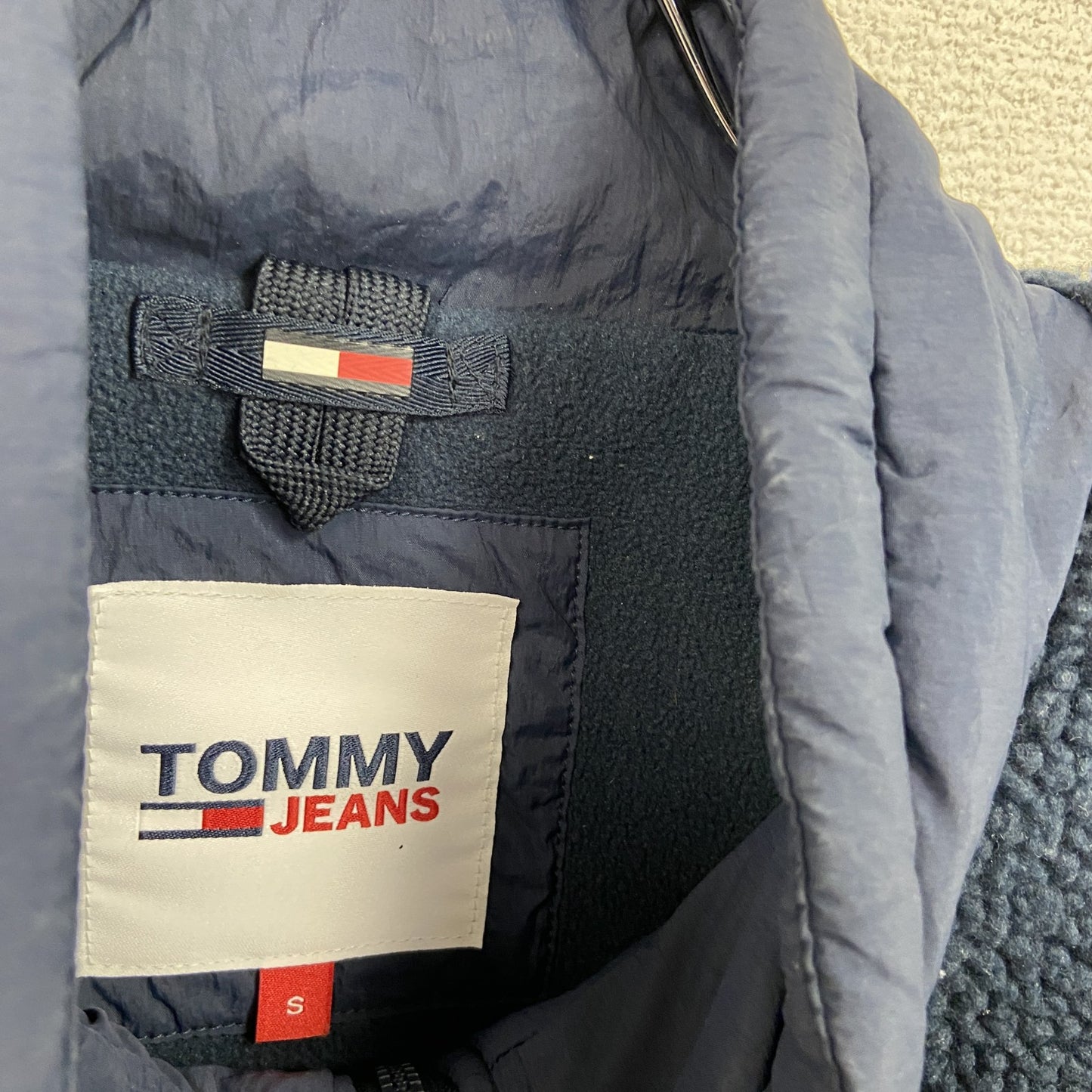 TOMMY JEANS トミージーンズ フリースジャケット/ボアジャケット 中綿入り 紺 ネイビー Sサイズ