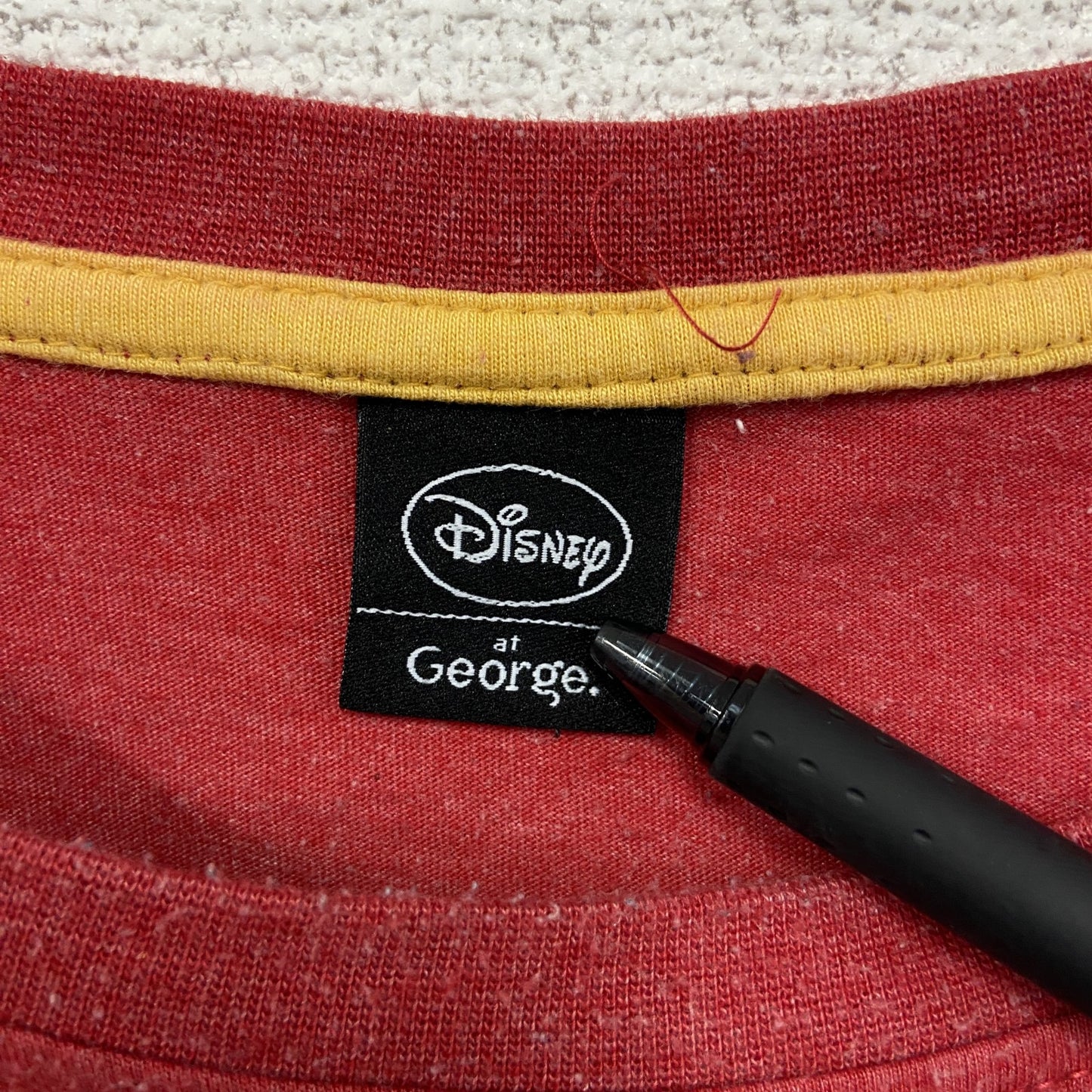 古着 used Disney ディズニー 半袖プリントTシャツ 7人の小人 おこりんぼ カジュアル 赤 クルーネック XLサイズ