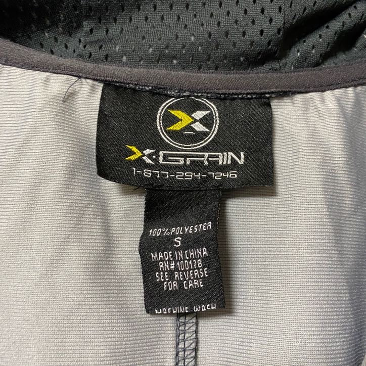 古着 used 長袖ハーフジップトラックジャケット パーカージャージ ワンポイント刺繍 切り替え バスケットボール グレー