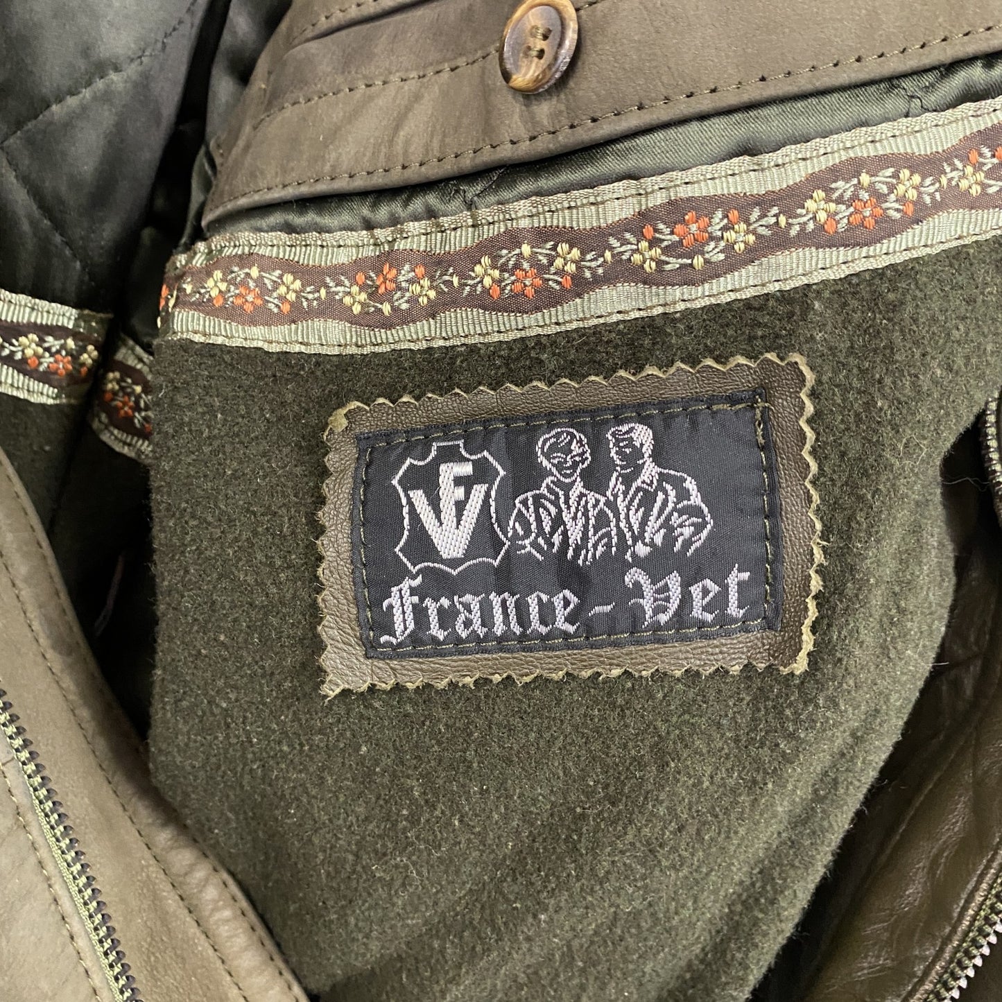 ~90s France Vet フランスヴェット レザーカーコート 中綿入り ユーロヴィンテージ カーキ