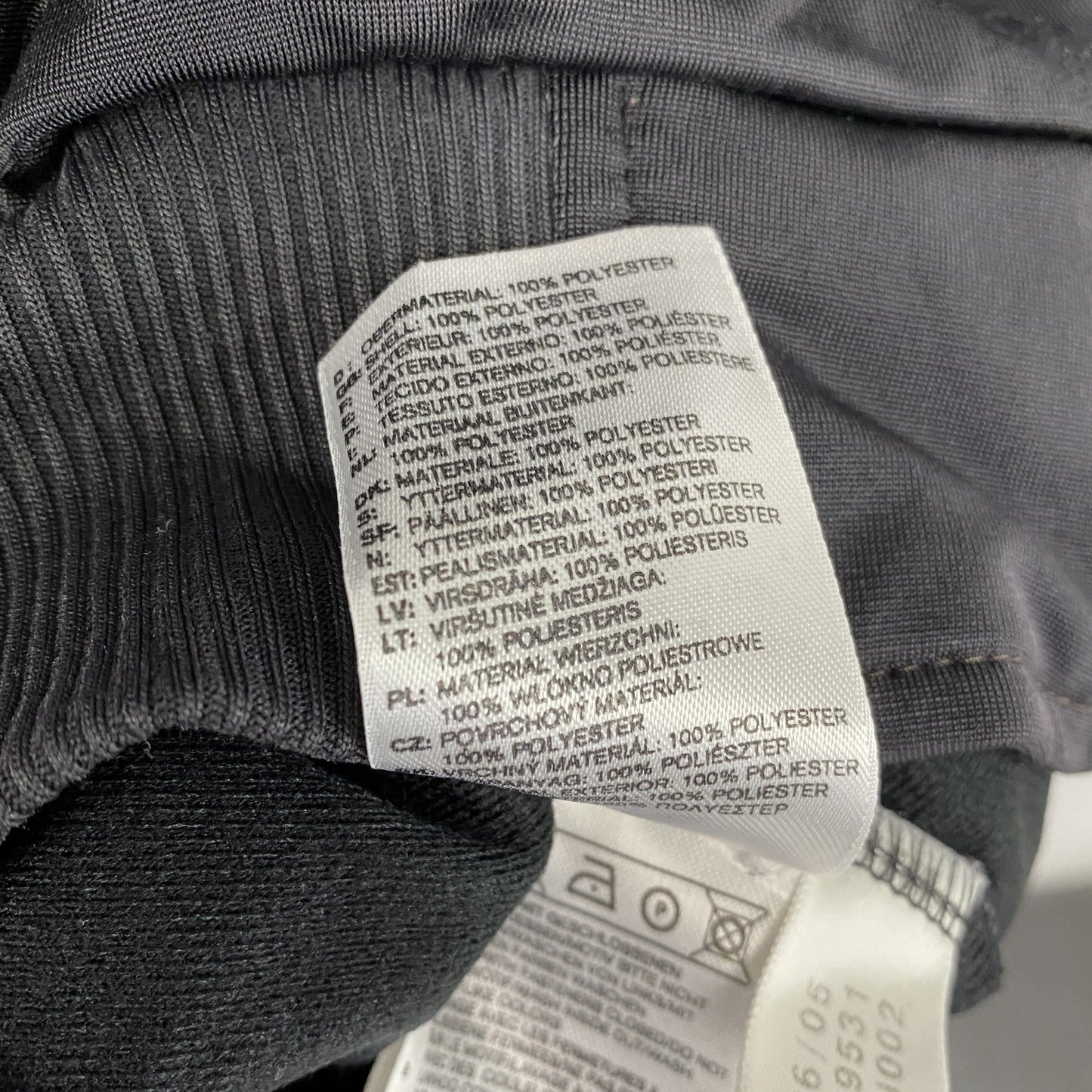 adidas アディダス トラックジャケット/ジャージ パフォーマンスロゴ 黒 ブラック 42サイズ