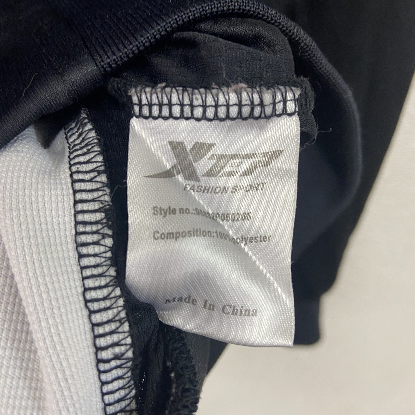 VILLARREAL C.F. トラックジャケット/ジャージ 黒 ブラック XLサイズ