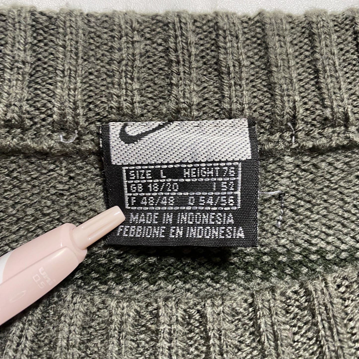 古着 used NIKE ナイキ 長袖ワンポイントロゴクルーネックマルチボーダーニット セーター レトロデザイン カーキ Lサイズ