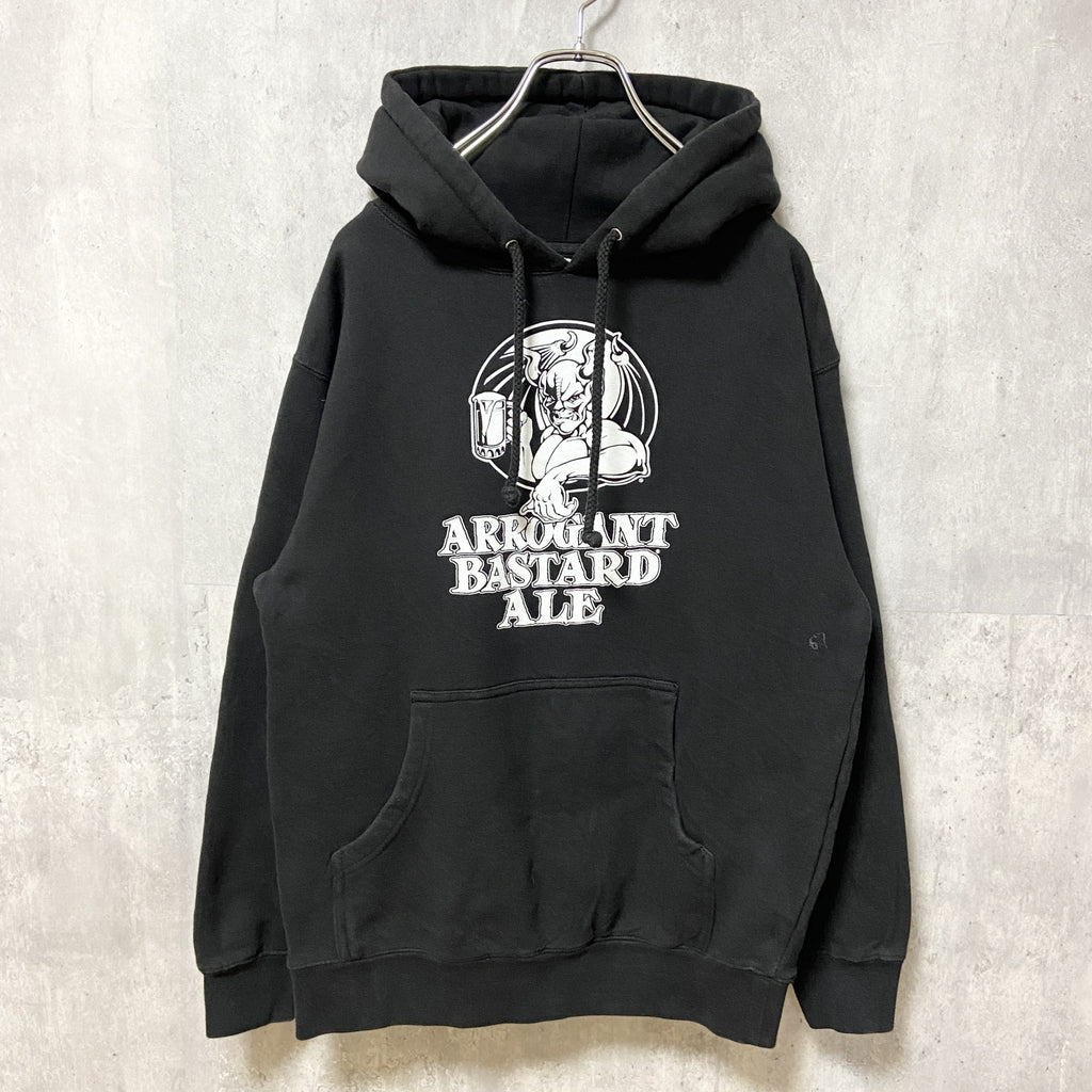 ARROGANT BASTARD ALE　長袖プリントパーカー　バックプリント　黒　ブラック　レトロデザイン　古着