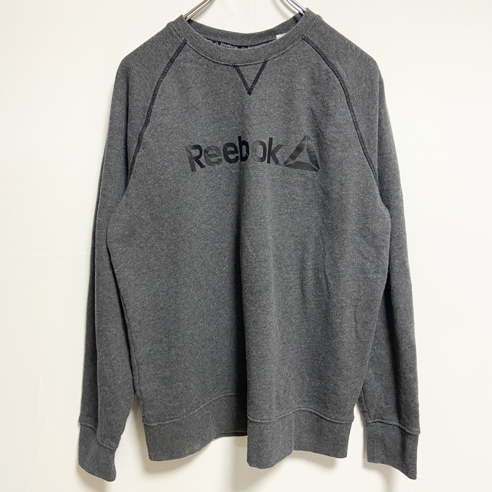 Reebok リーボック　長袖ロゴプリントスウェット　トレーナー　ラグラン袖　レトロデザイン　グレー　灰色　Mサイズ　古着
