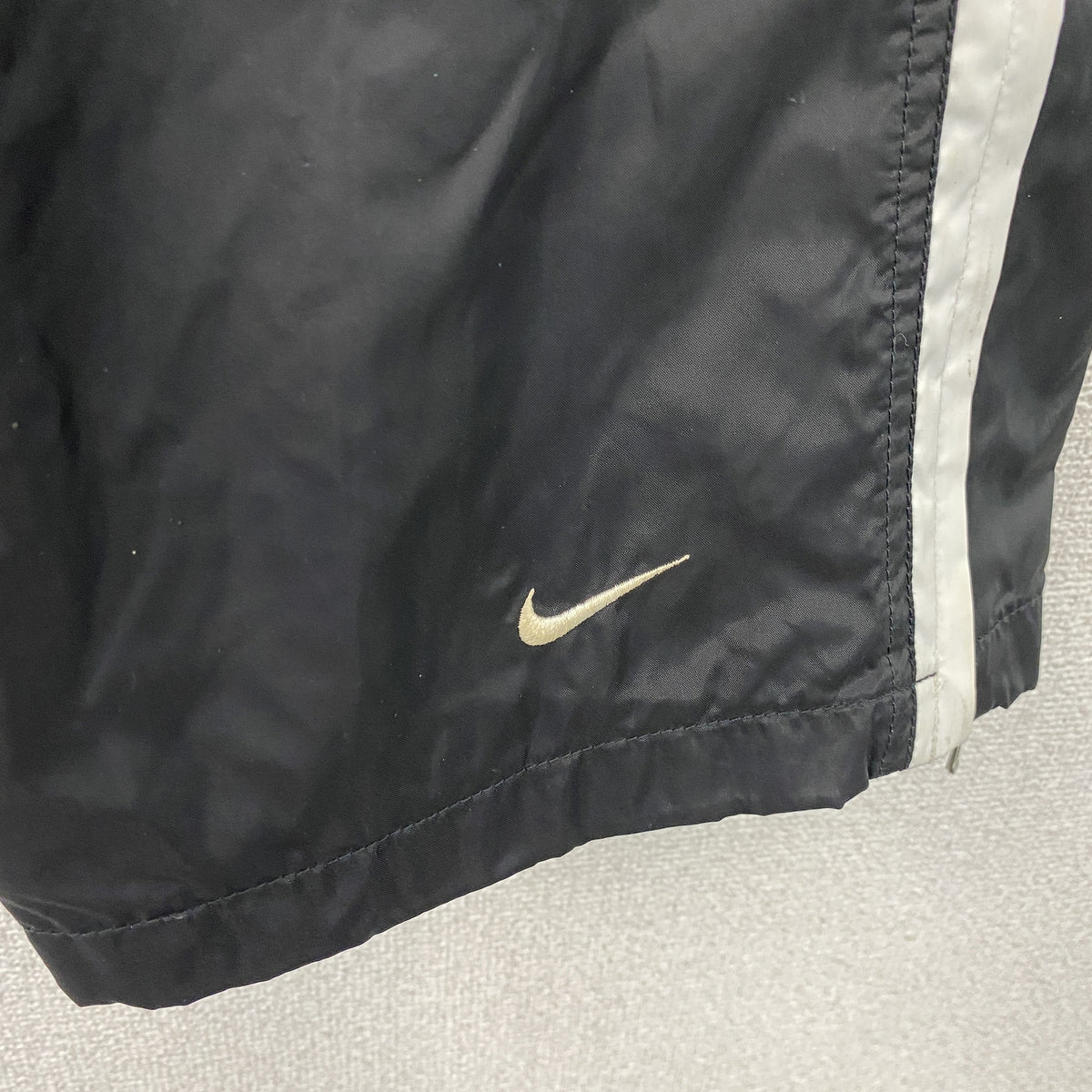 NIKE　ナイキ　トラックパンツ/ジャージパンツ　黒　ブラック　古着