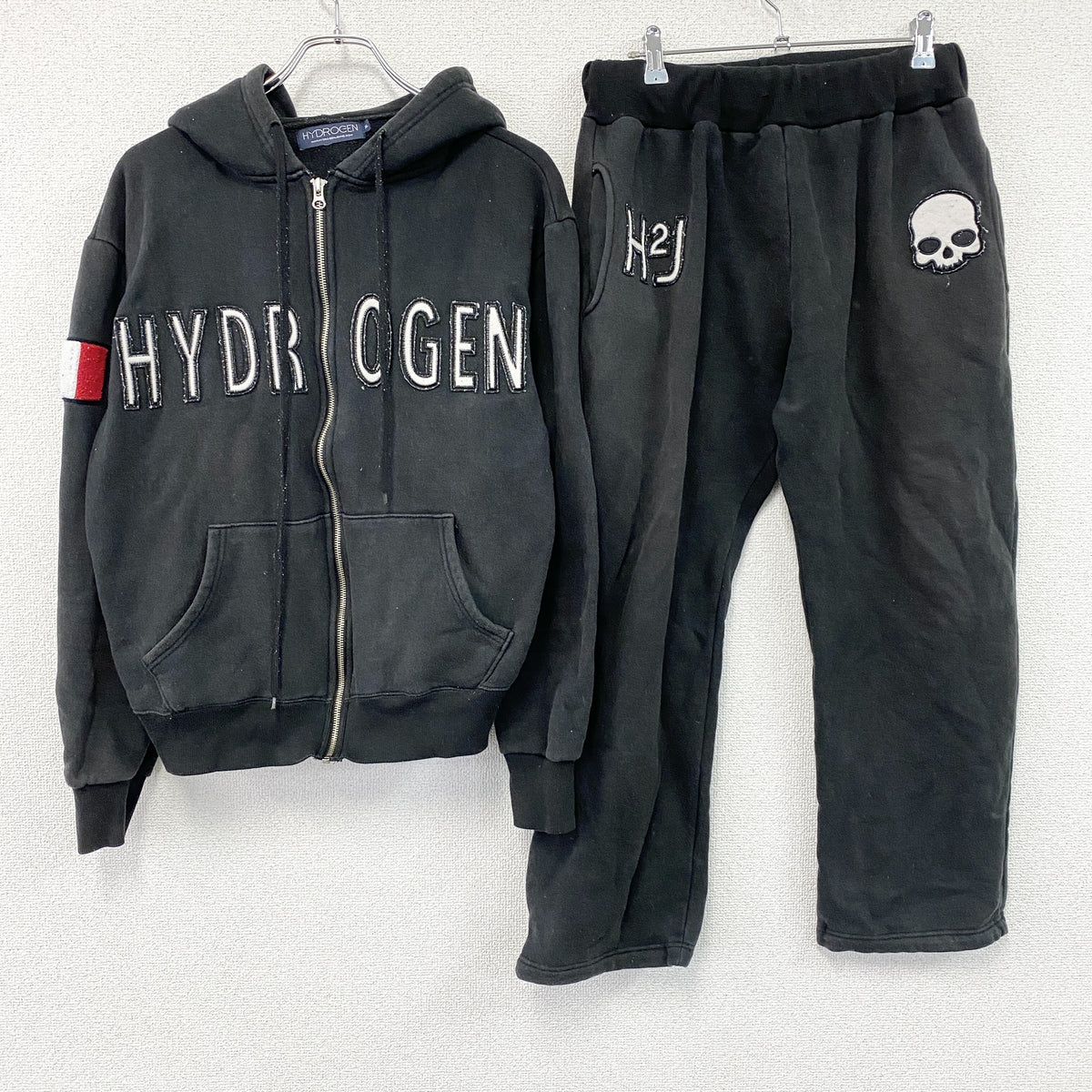 HYDROGEN　ハイドロゲン　セットアップ　フルジップスウェッパーカー/フーディー　スウェットパンツ　黒　ブラック　XLサイズ　古着