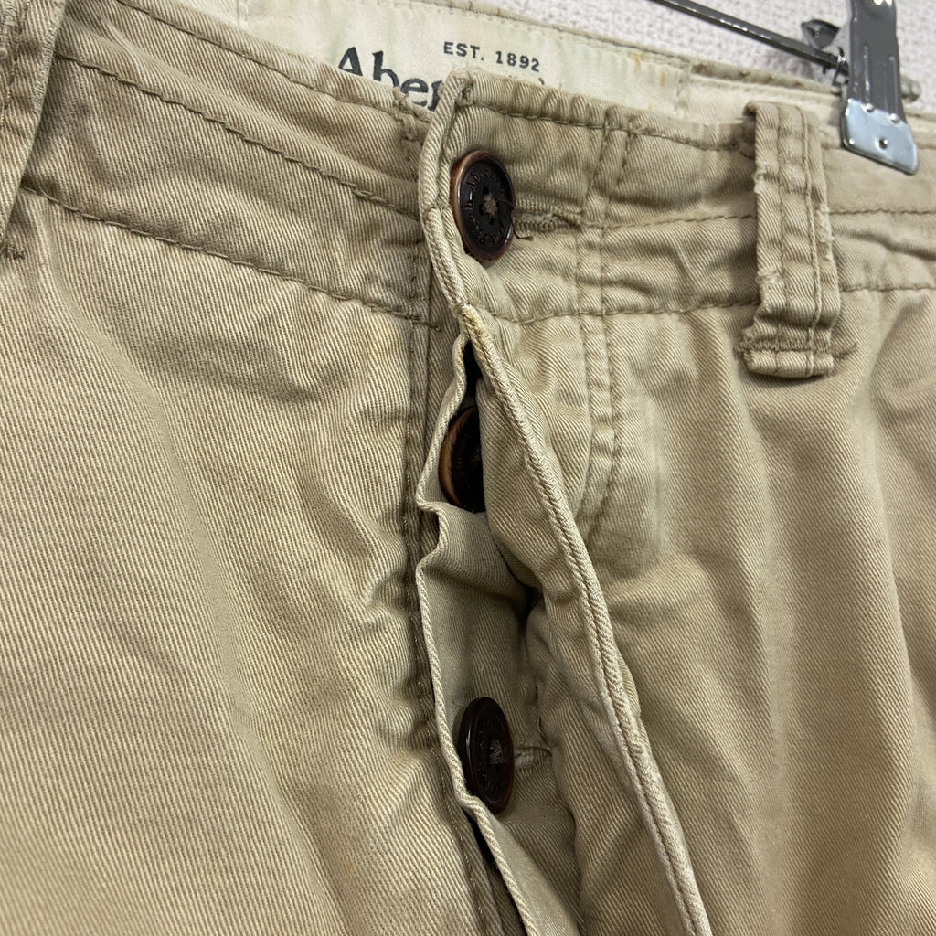 Abercrombie & Fitch　アバクロンビーアンドフィッチ　ハーフパンツ/ショートパンツ　ボタンフライ　ベージュ　W32サイズ　古着