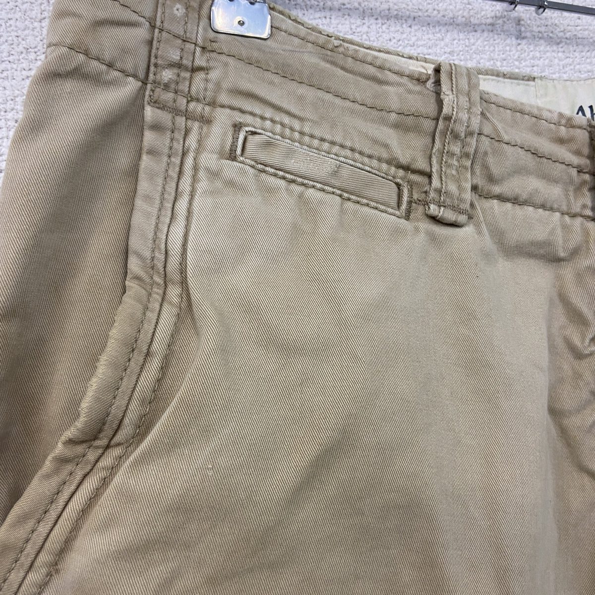 Abercrombie & Fitch　アバクロンビーアンドフィッチ　ハーフパンツ/ショートパンツ　ボタンフライ　ベージュ　W32サイズ　古着