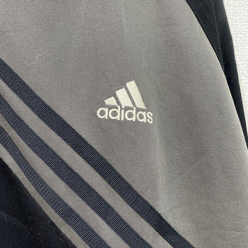 adidas　アディダス　トラックジャケット/ジャージ　黒　ブラック　グレー　XOサイズ　古着