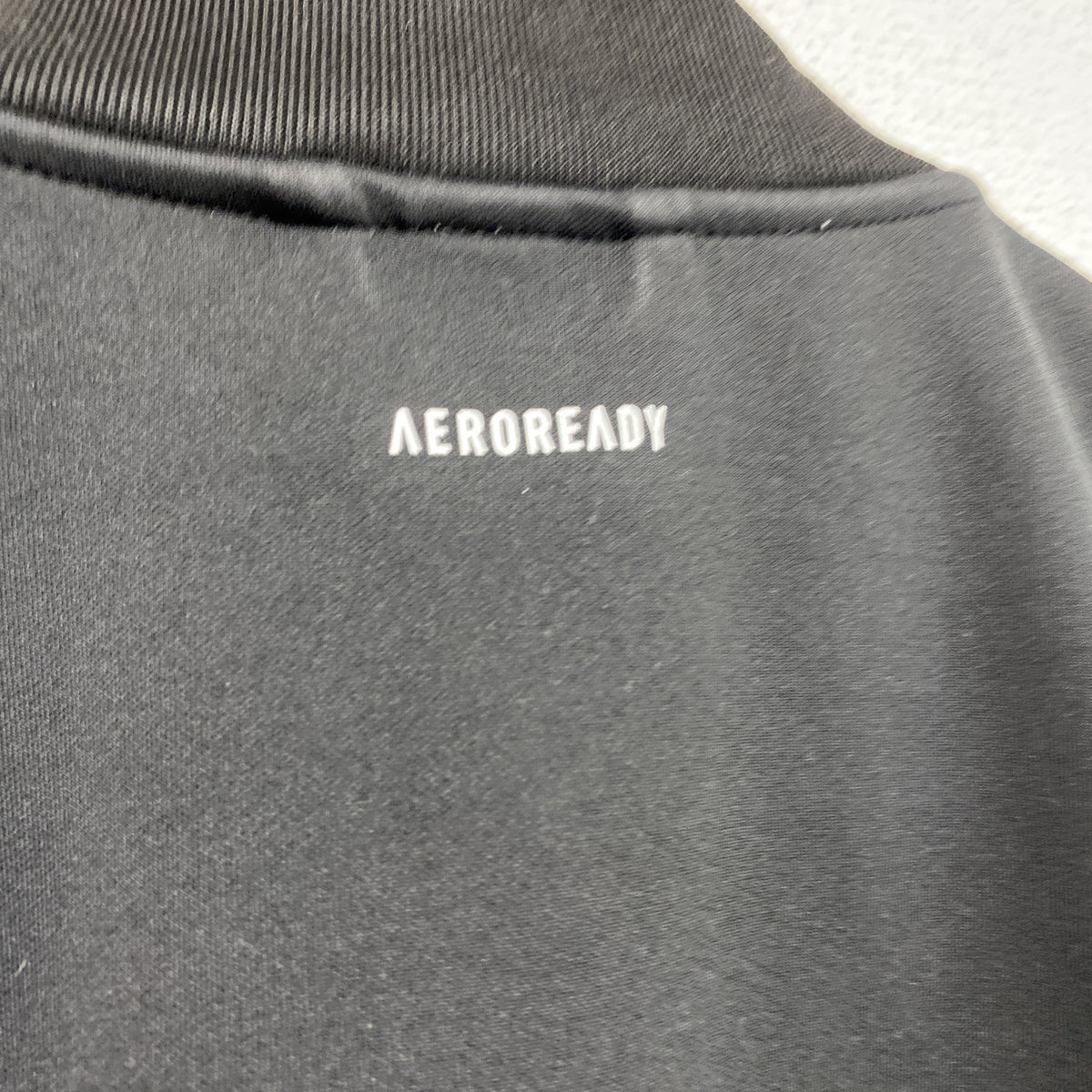 adidas　アディダス　トラックジャケット/ジャージ　黒　ブラック　Mサイズ　古着