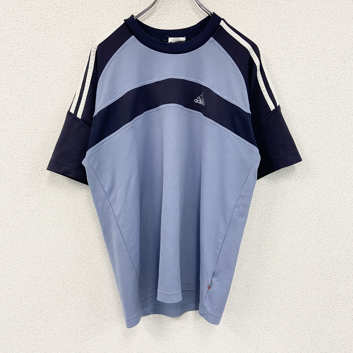 adidas　アディダス　半袖Tシャツ　水色　ライトブルー　Sサイズ　古着