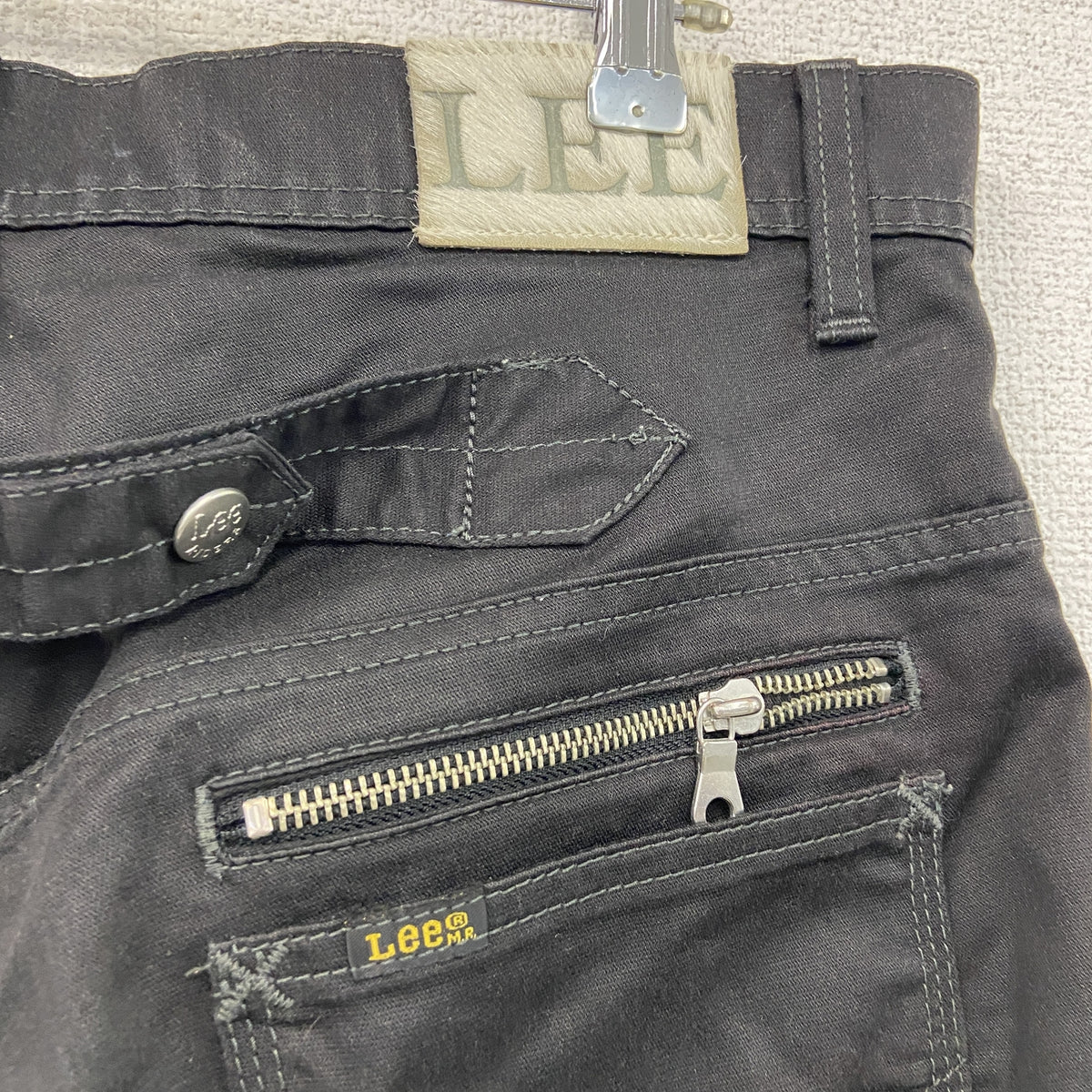 Lee　リー　ナローパンツ　シンチバック　ジップフライ　黒　ブラック　W32サイズ　古着