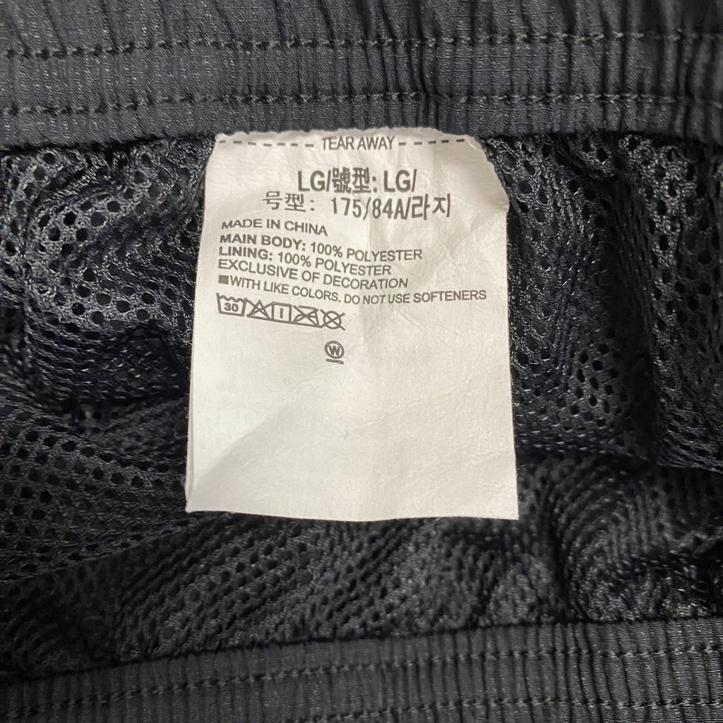 UNDER ARMOUR　アンダーアーマー　UAスポーツスタイルウィンドパンツ　黒　ブラック　Lサイズ　古着