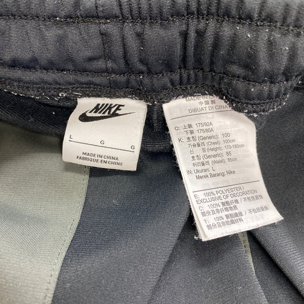 NIKE　ナイキ　トラックパンツ/ジャージパンツ　黒　ブラック　Lサイズ　古着