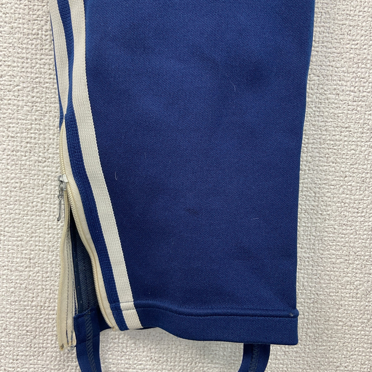adidas　アディダス　トラックパンツ/ジャージパンツ　紺　ネイビー　古着