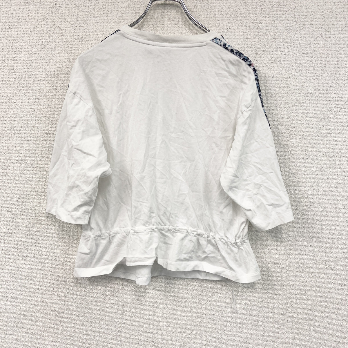 adidas　アディダス　オリジナルス　半袖Tシャツ　白　ホワイト　XSサイズ　古着