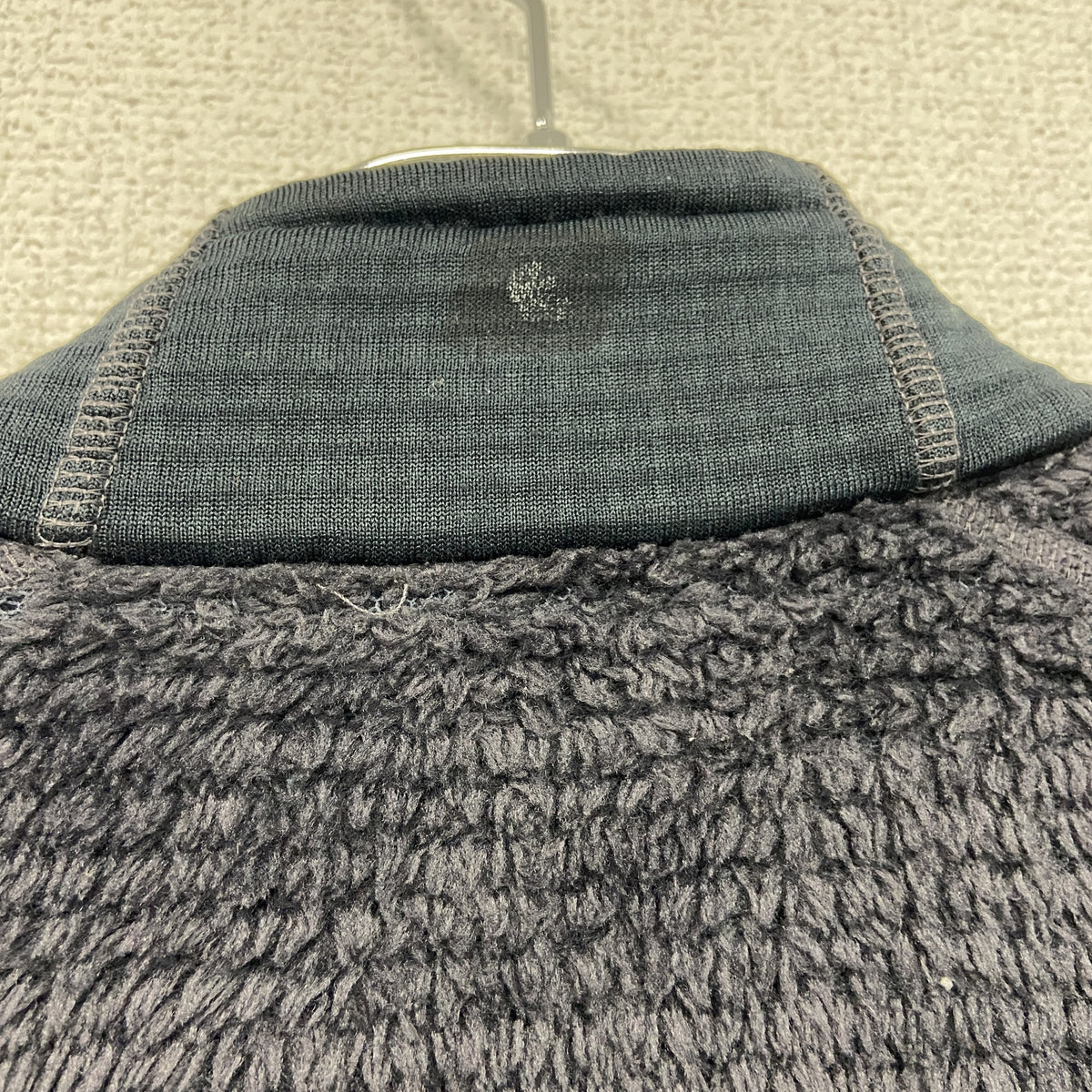 Berghaus　バーグハウス　フルジップフリースジャケット　紺　ネイビー　Mサイズ　古着