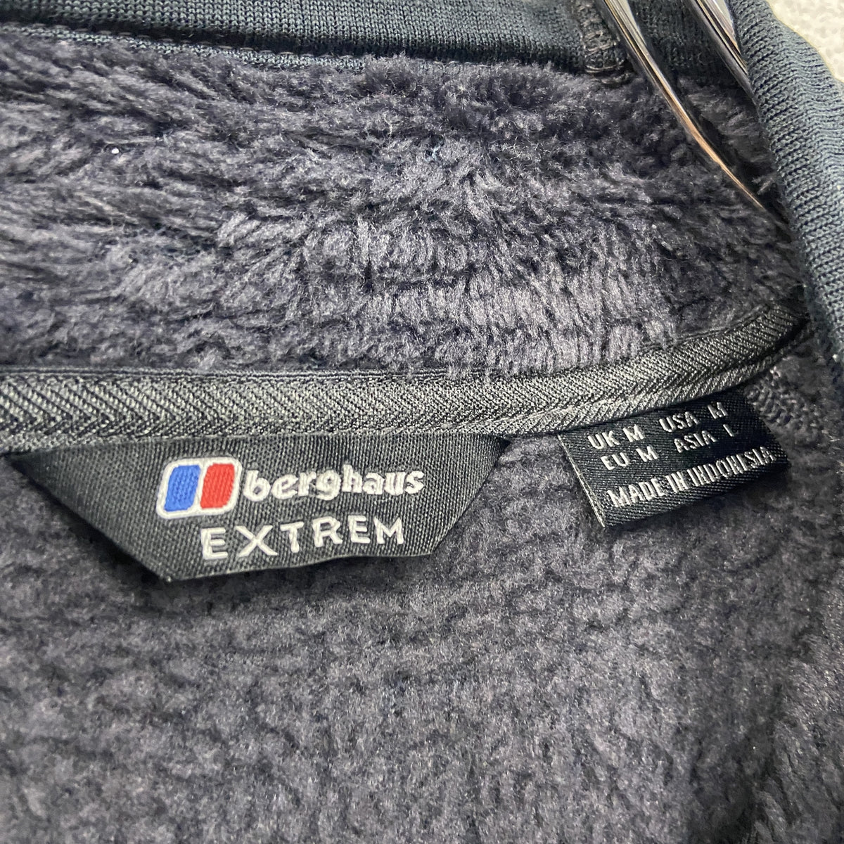 Berghaus　バーグハウス　フルジップフリースジャケット　紺　ネイビー　Mサイズ　古着