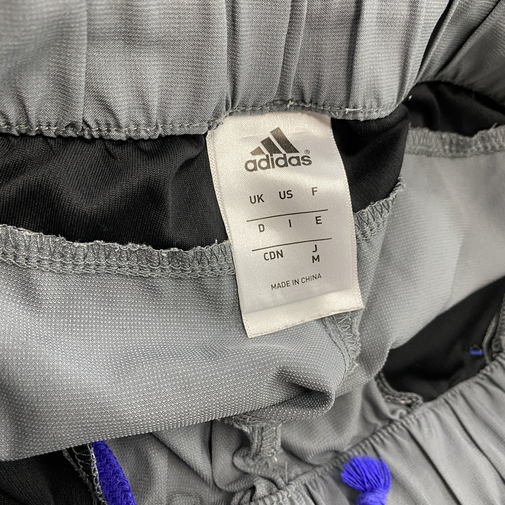 adidas　アディダス　ハーフパンツ/ショートパンツ　グレー　Mサイズ　古着