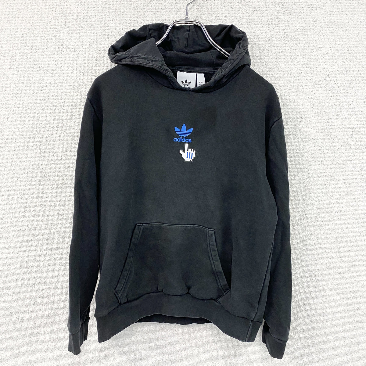 adidas　アディダス　スウェットパーカー/フーディー　黒　ブラック　Sサイズ　古着
