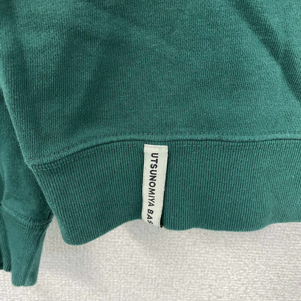 UNIVERSAL OVERALL　ユニバーサルオーバーオール　スウェット/トレーナー　緑　グリーン　Mサイズ　古着