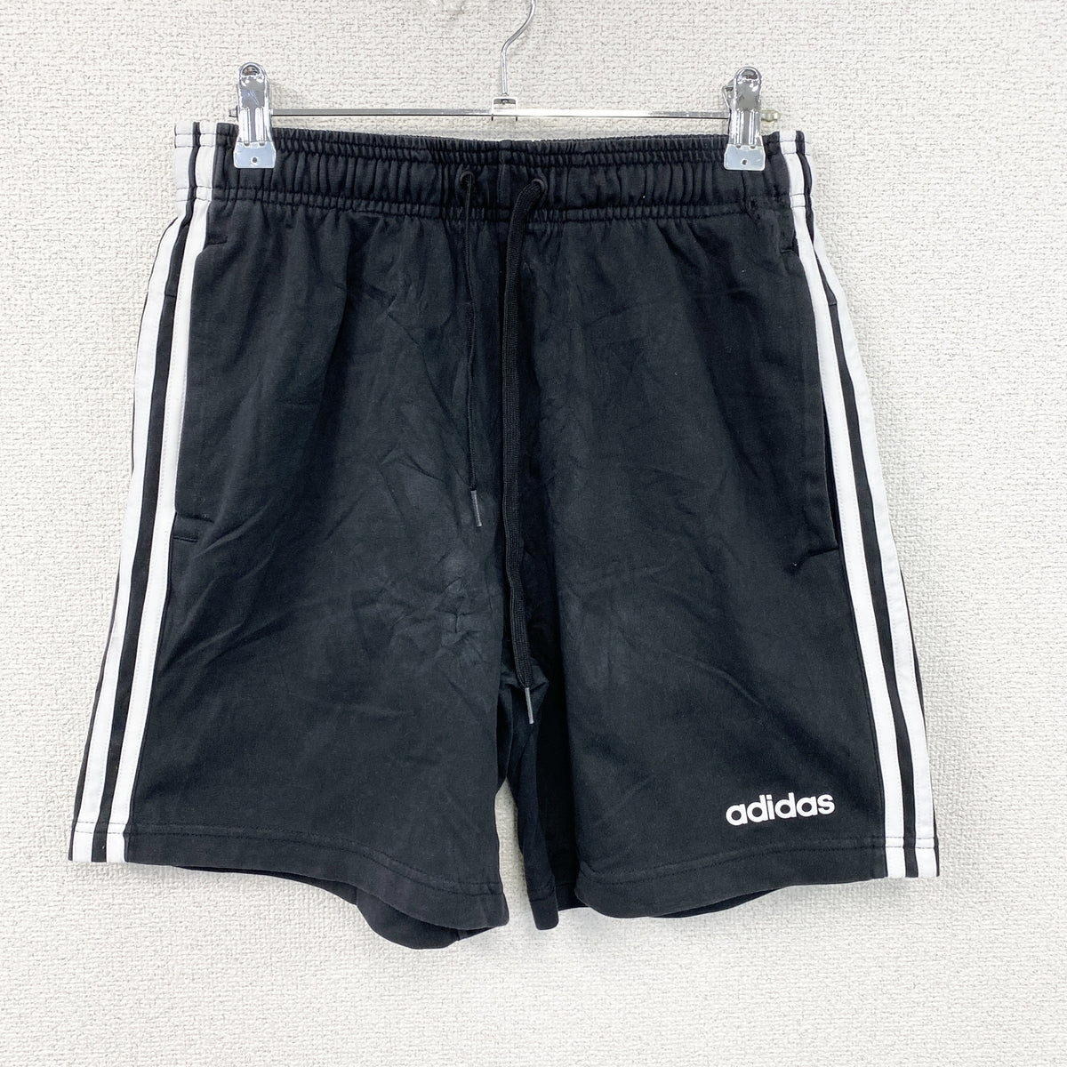 adidas　アディダス　ハーフパンツ/ショートパンツ　黒　ブラック　Mサイズ　古着