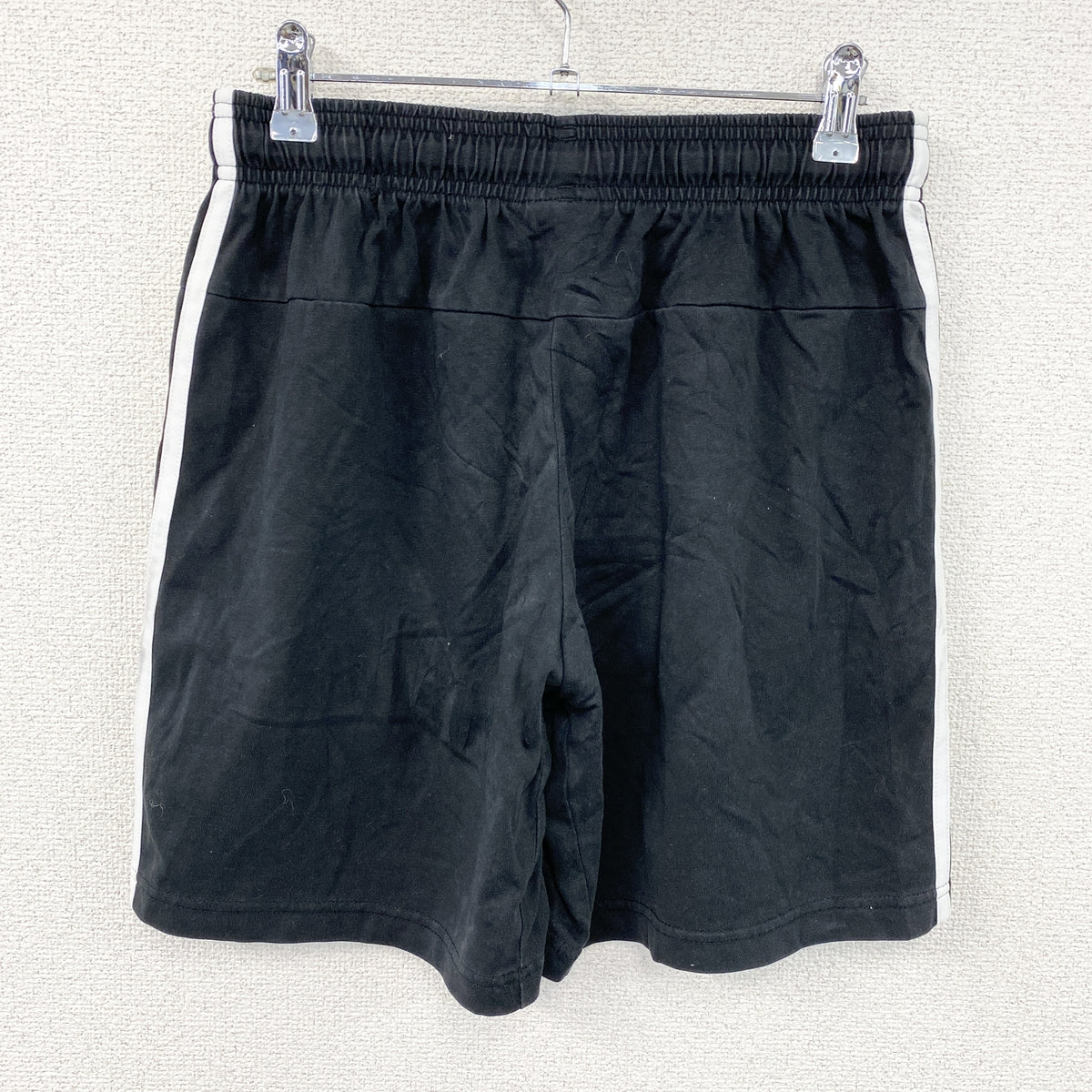adidas　アディダス　ハーフパンツ/ショートパンツ　黒　ブラック　Mサイズ　古着