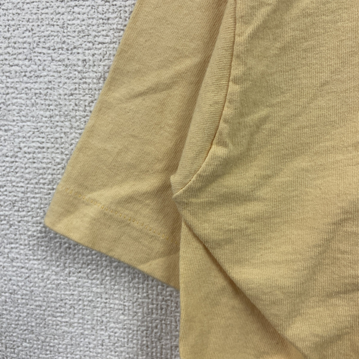 FRUIT OF THE LOOM　フルーツオブザルーム　半袖プリントTシャツ　シングルステッチ　ヴィンテージ　黄色　ライトイエロー　XLサイズ カットソー メンズ コットン 古着