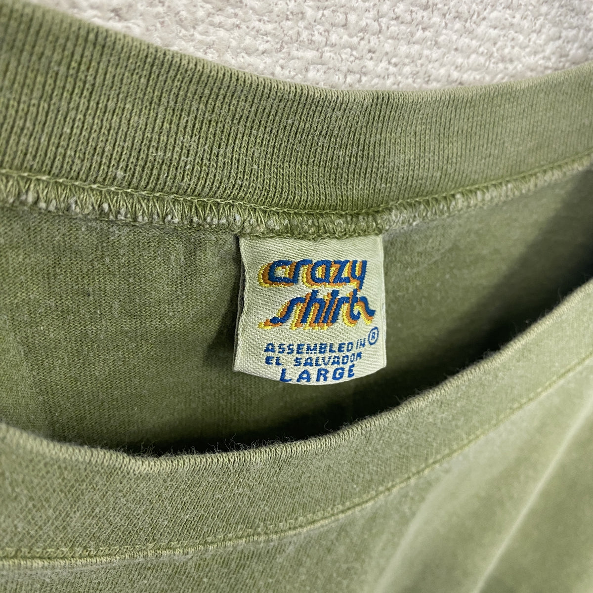 Crazy Shirts　クレイジーシャツ　半袖プリントTシャツ　シングルステッチ　ヴィンテージ　カーキ　Lサイズ　古着
