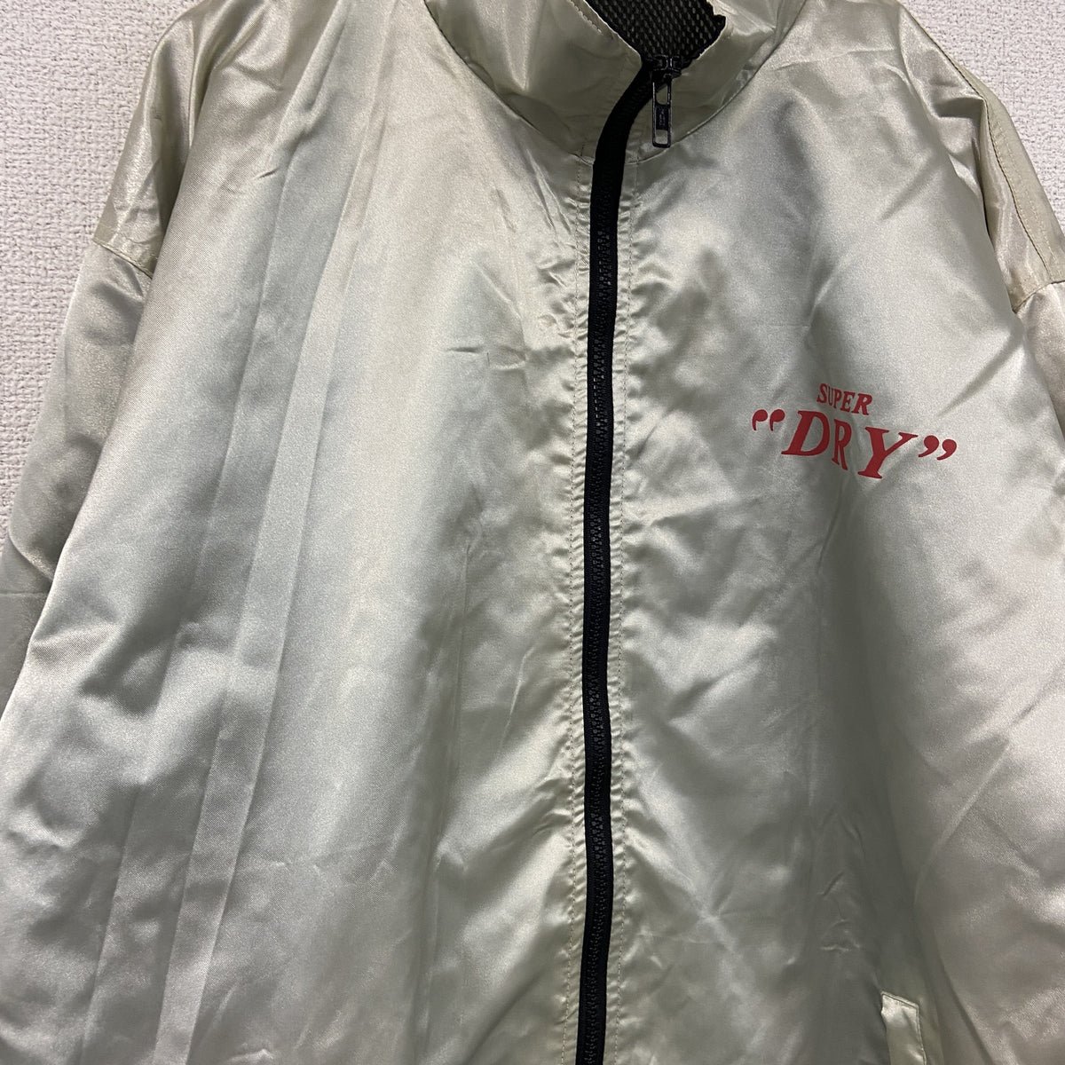 SUPER DRY　スーパードライ　フルジップナイロンジャケット　シルバー ウインドブレーカー ナイロンアウター レディース 古着