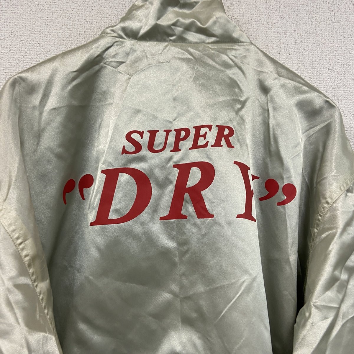 SUPER DRY　スーパードライ　フルジップナイロンジャケット　シルバー ウインドブレーカー ナイロンアウター レディース 古着
