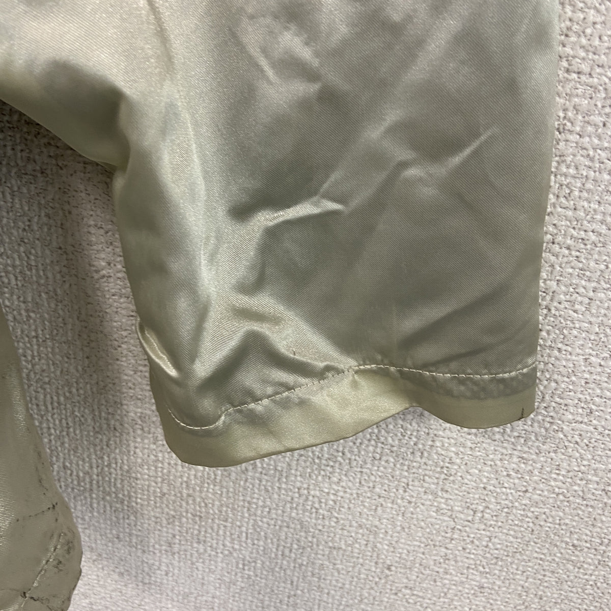 SUPER DRY　スーパードライ　フルジップナイロンジャケット　シルバー ウインドブレーカー ナイロンアウター レディース 古着