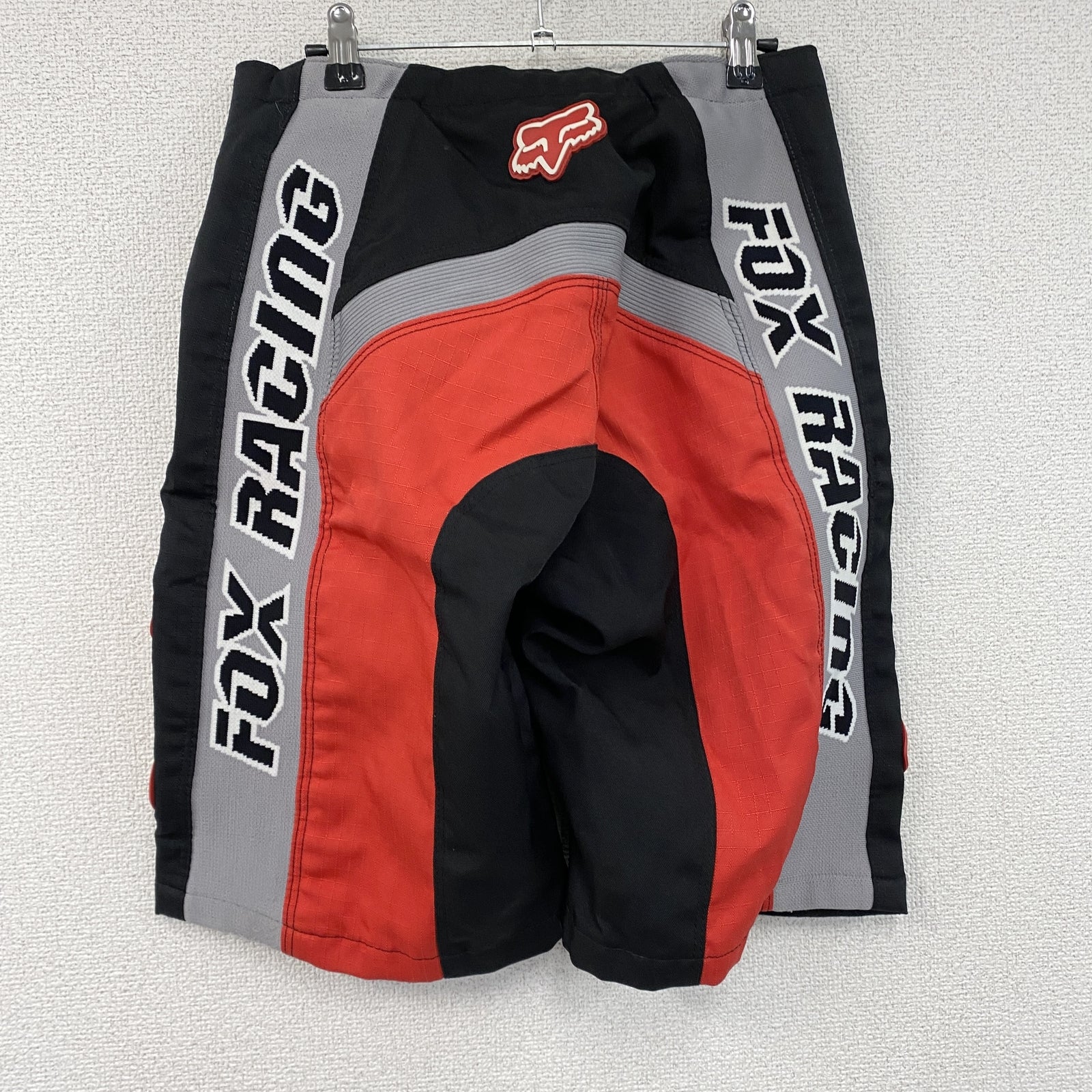 FOX Racing　フォックスレーシング　ハーフパンツ/ショートパンツ　モトクロス　MTB　黒　ブラック　赤　レッド　30サイズ　古着