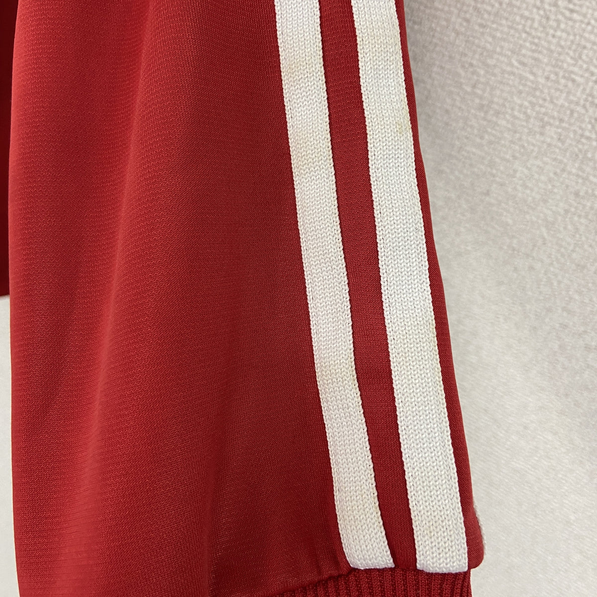 adidas　アディダス　トラックジャケット/ジャージ　赤　レッド　Sサイズ　古着