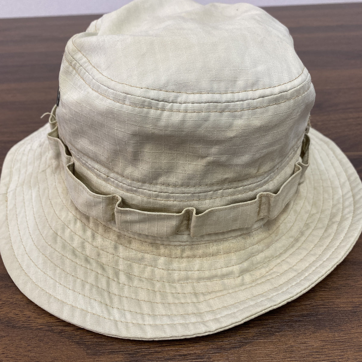 NEW ERA　ニューエラ　サファリハット　バケットハット　ベージュ　L-XLサイズ　古着