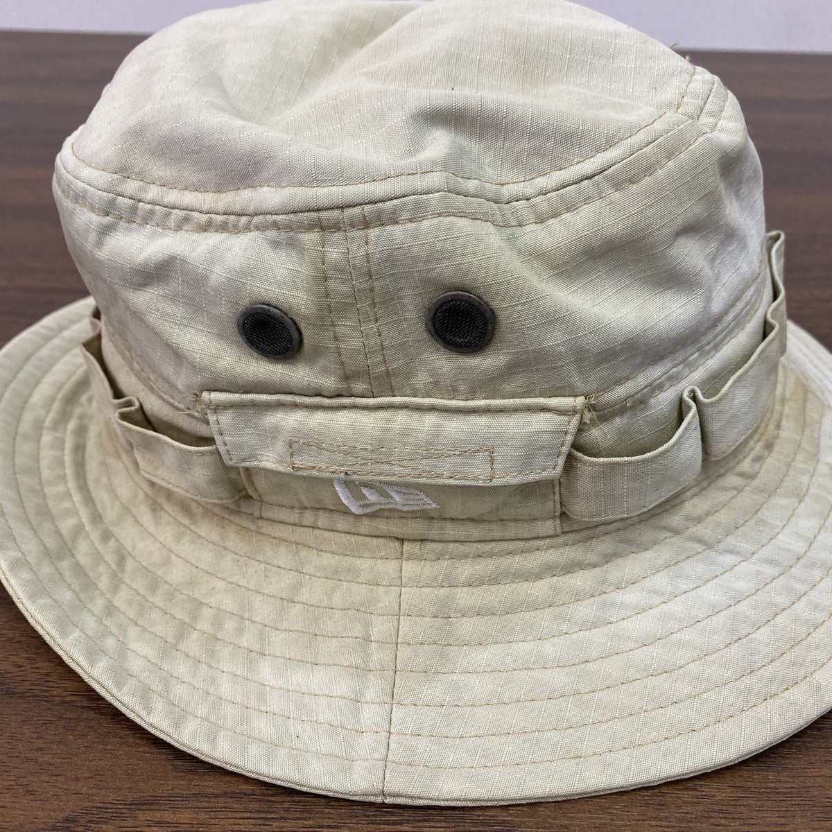 NEW ERA　ニューエラ　サファリハット　バケットハット　ベージュ　L-XLサイズ　古着