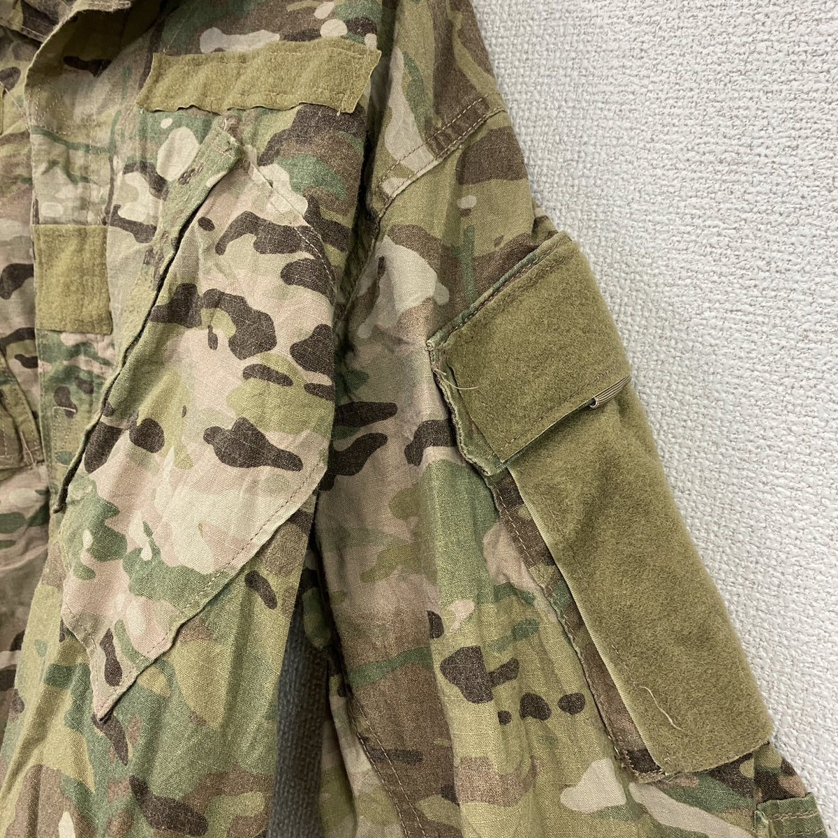 ～00s　U.S ARMY　米軍　ミリタリージャケット　コンバットジャケット　リップストップ　マルチカモ　迷彩　ヴィンテージ　カーキ　Mサイズ　古着