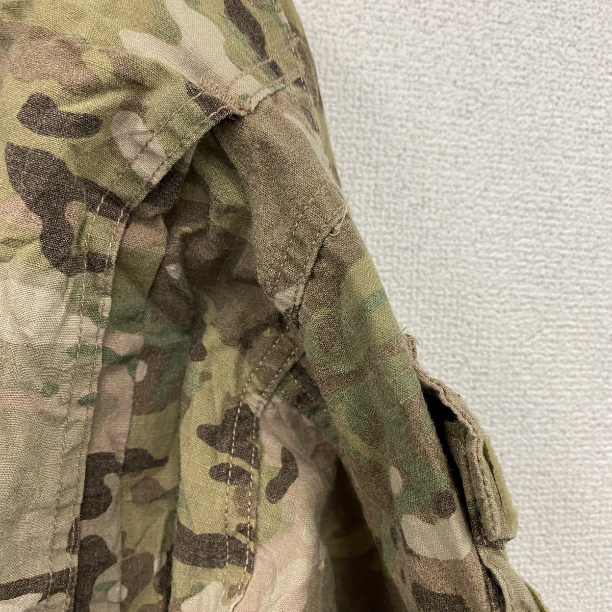 ～00s　U.S ARMY　米軍　ミリタリージャケット　コンバットジャケット　リップストップ　マルチカモ　迷彩　ヴィンテージ　カーキ　Mサイズ　古着