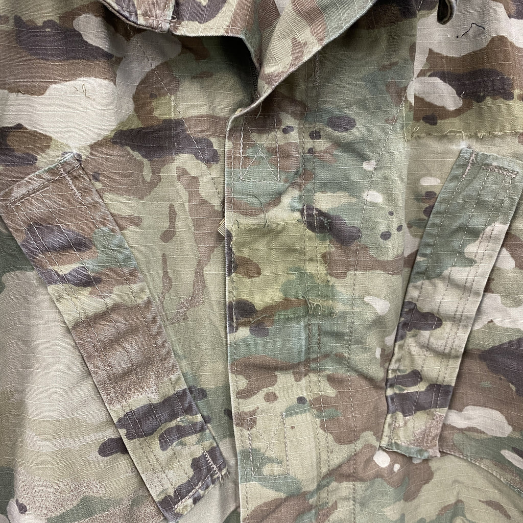 U.S ARMY　米軍　ミリタリージャケット　コンバットジャケット　リップストップ　マルチカム　迷彩　カーキ　古着